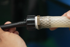 Selang-dipasangkan-Connector